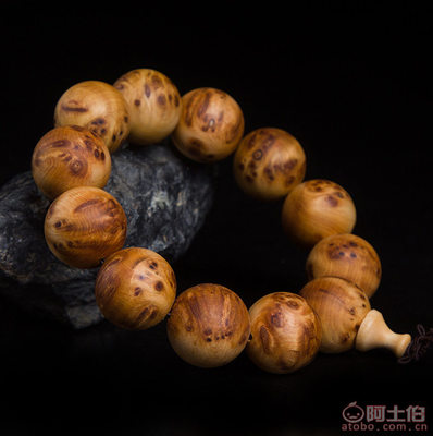 檀之閣千年太行崖柏手串 木質瘤疤佛珠的匠心之選